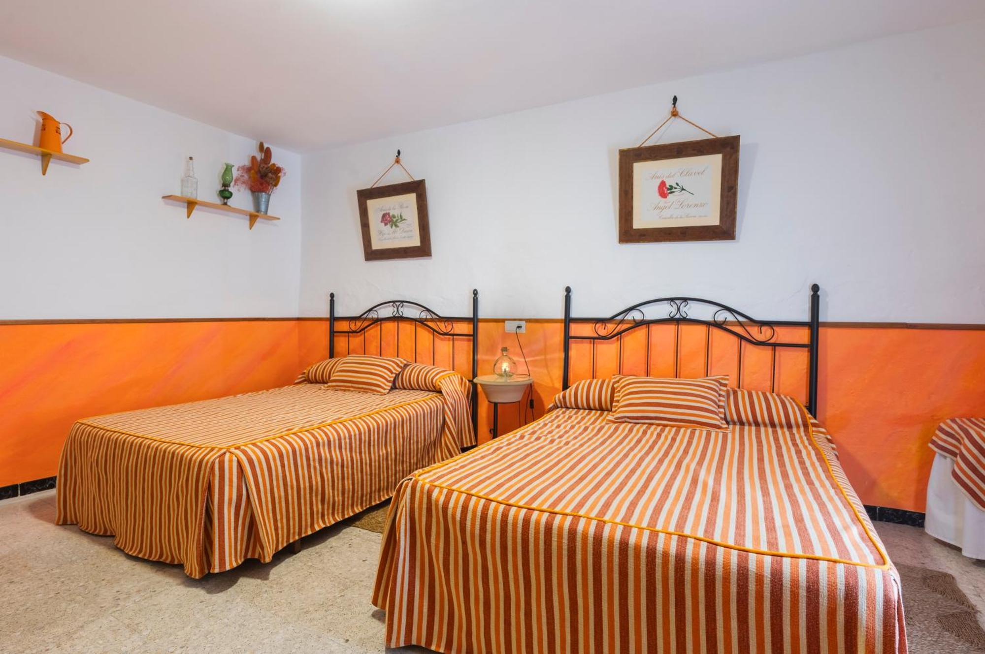 Fuente Nueva Guest House Cazalla de la Sierra Luaran gambar